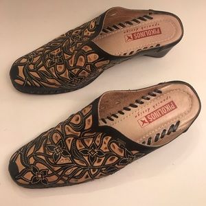 Pikolinos leather mules size 38 (7.5 to 8 US)
